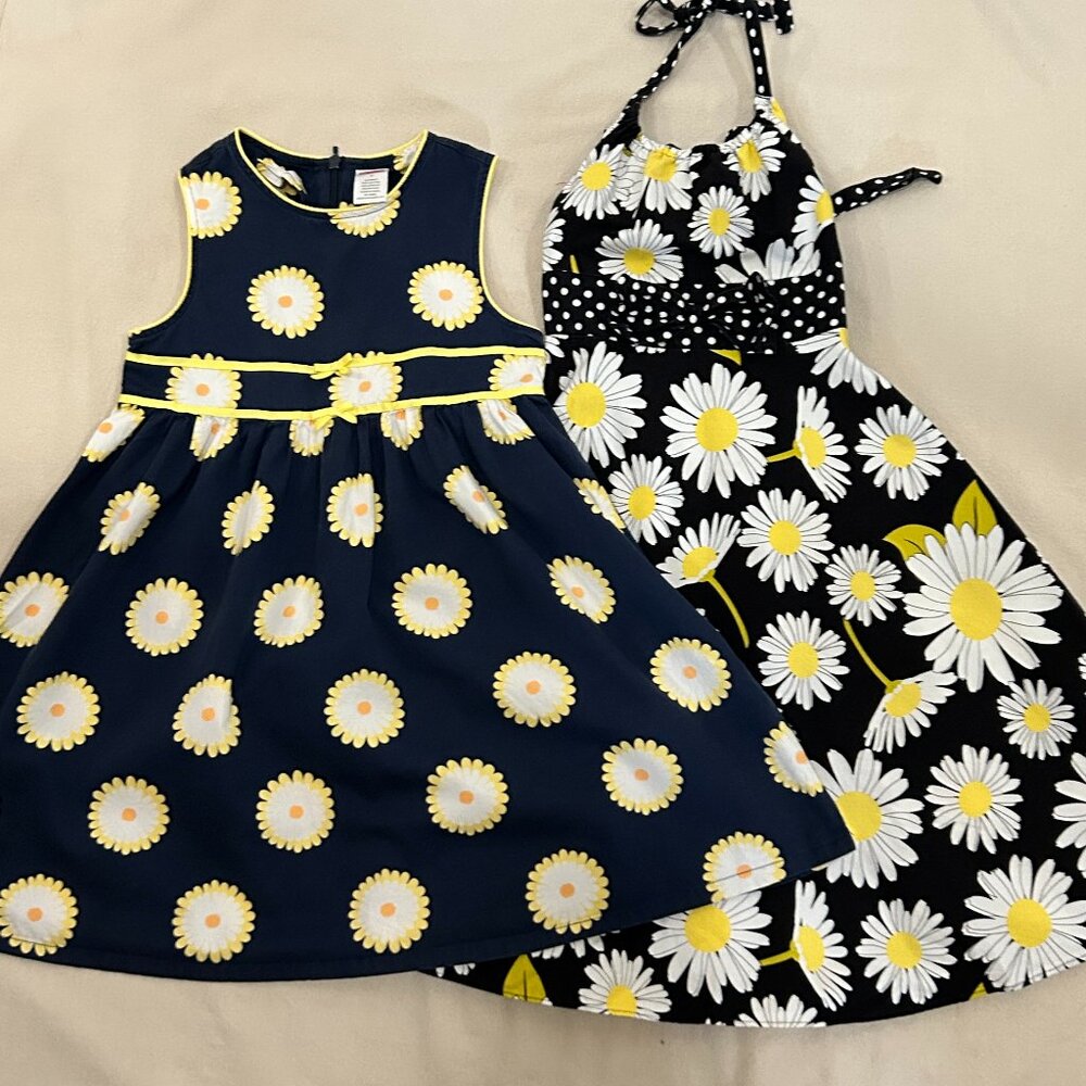 Bundle: 2 Flower Dresses - Size 7